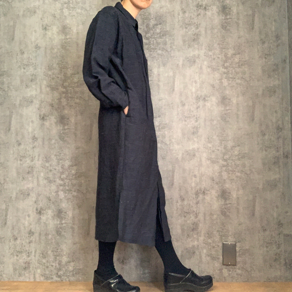 バンブーリネンシャツワンピース 生成り/インディゴ Bamboo linenshirt dress 1枚目の画像