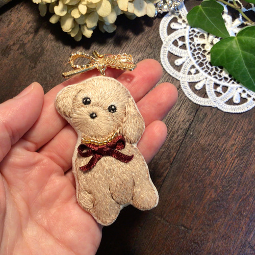kiitos カップホルダー　ハンドメイド　トイプードル トイプードル キーホルダー ビーズ ハンドメイド リボン 手刺繍
