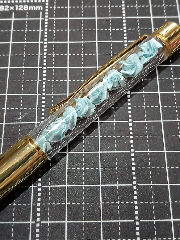 薔薇ボールペン(水色) 2枚目の画像