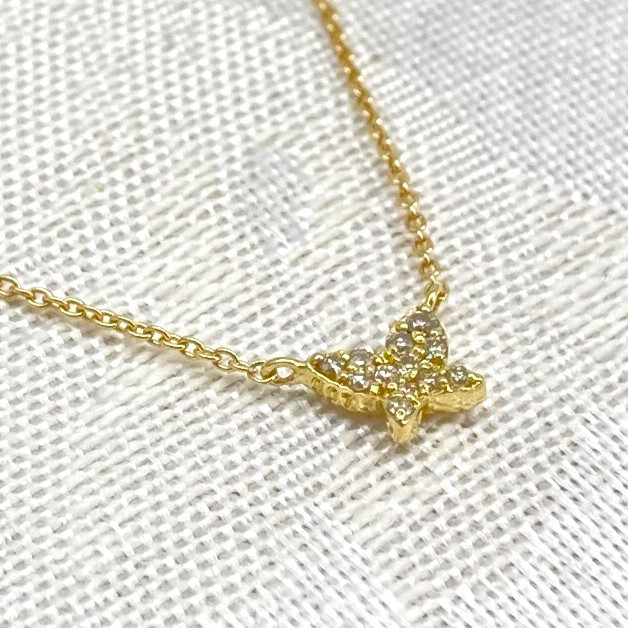 K18YG 天然石 ダイヤモンドの蝶々型プチペンダント【P0306YG】