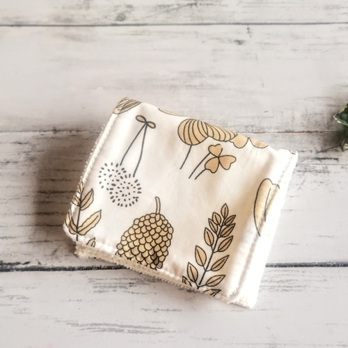 ハンドメイド・ミニハンカチタオルꕤ