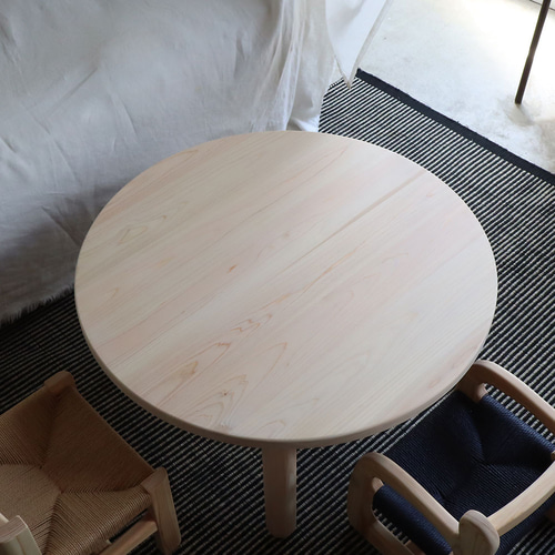 ヒノキ折り畳み丸テーブル/北欧インテリア/座卓/ローテーブル/子供部屋