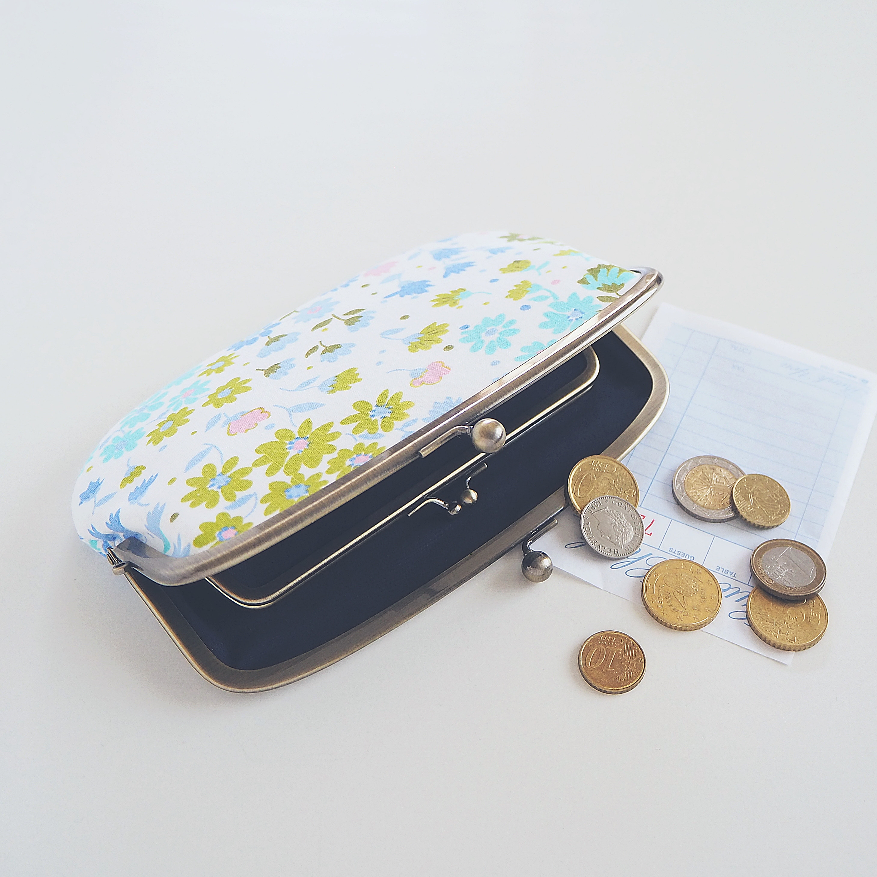 ■ヴィンテージ生地の親子がま口長財布 / ブライトガーデン■ ticket(vf-wbg)