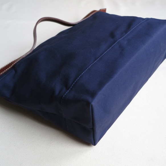 石蠟帆布手提袋“advantage”海軍藍 第10張的照片