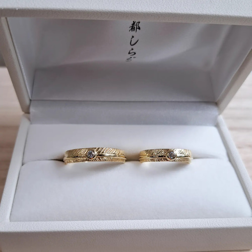京都結婚指輪 18金【羽 結婚指輪】ダイヤモンド 2本組 k18 京都結婚指輪 18金【羽 結婚指輪】ダイヤモンド 2本組 k18