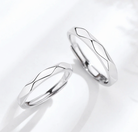 ペアリング　結婚指輪　クリスマス　誕生日　記念日　プレゼント　シンプル　シルバー925  フリーサイズ　つけっぱなしok