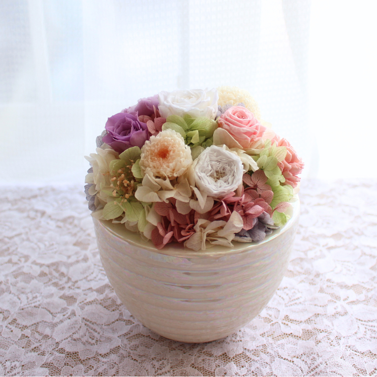 フラワーアレンジ紬　お供え プリザーブドフラワー　プリザ　虹の橋　パステル　仏花　ペット　花