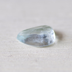 アクアマリン＊ペアシェイプ・カット＊1.30ct＊8.8×6.0mm＊BEA-006 3枚目の画像