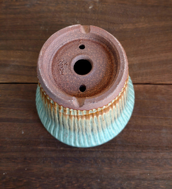 陶器の植木鉢　「カーキ」 ４号 5枚目の画像