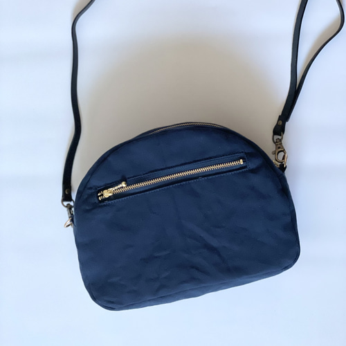 ⚮̈ミナペルホネン symphony light gray まるっこポシェットさん