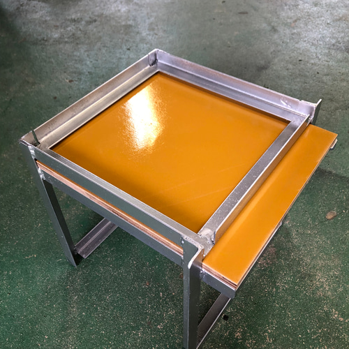 日本蜜蜂 重箱用巣箱台 29cm用 シルバー ハウス・小屋 まめしば 通販