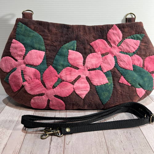 ハワイアンキルト ハンドバッグ Sサイズ 軽い 花柄