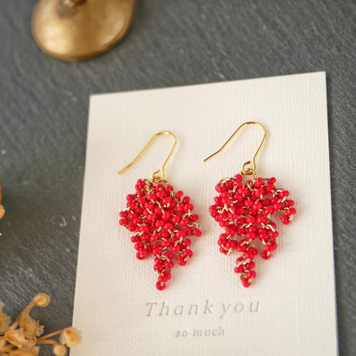 レッド ビーズ タッセル フリンジ ピアス イヤリング p225 ピアス