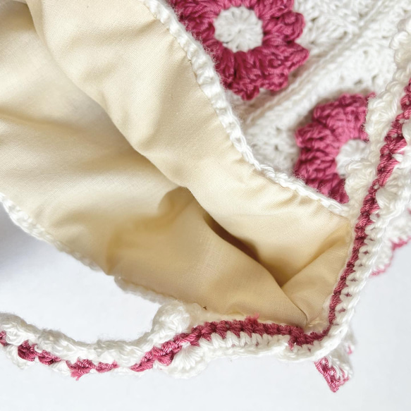ピンク色の編み物トートバッグ 5枚目の画像