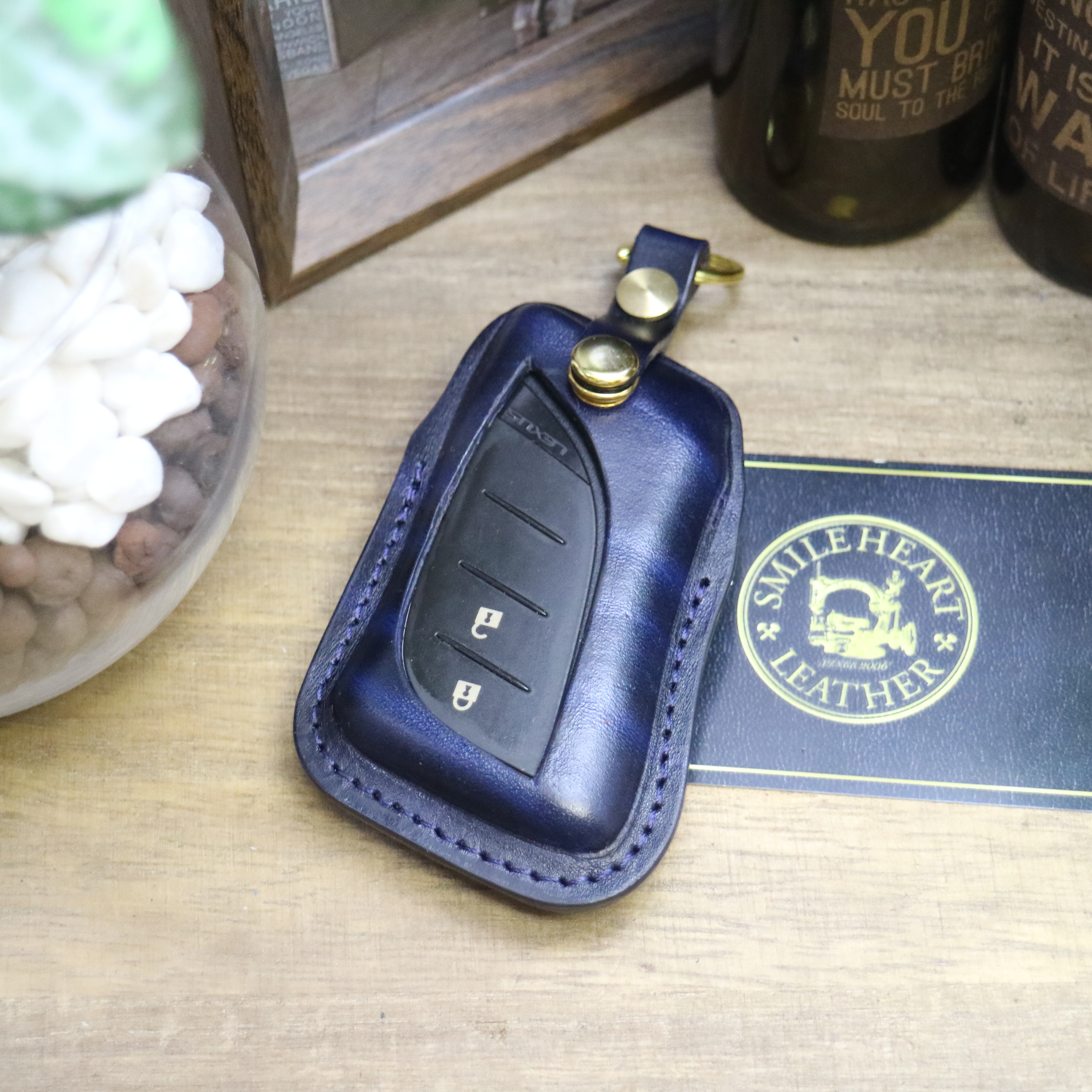 名入れ 無料 スマートキーケース　レクサス　新　本革　UX LS LC NX　等  欧州産皮革　「ルガトー」仕様