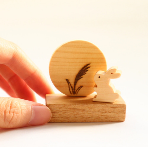 特集掲載〉ちょこんと小さなお月見飾り〜十五夜〜 秋の木製季節飾り