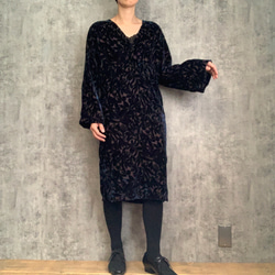 Sale オパールベルベットのワンピース　Velvet dress 4枚目の画像