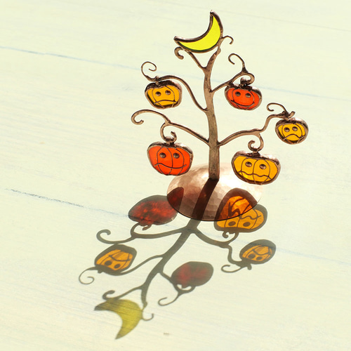 ハロウィン かぼちゃお化けの木 （銅ベース） ステンドグラス 立体