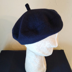 frannel beret re wool navy　～再生ウールを使用した、軽くて柔らかな深いネイビーのベレー帽～ 9枚目の画像