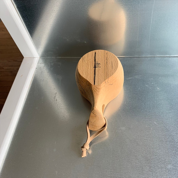 ククサ 木製マグカップ １点モノ 天然無垢のブナ/ビーチ材 内面合成漆仕上 フィンランド his-023 6枚目の画像