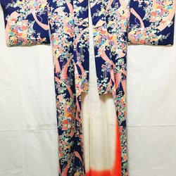 着物扇子　アンティークの絹の着物使用　日本の京都の職人が手仕事で制作　オンリーワン　プレゼントに最適 #58 9枚目の画像