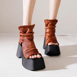 23 新款女士真皮鞋獨特鞋台涼鞋高跟鞋 22 厘米-25 厘米 #804⭐免運費⭐ 第1張的照片