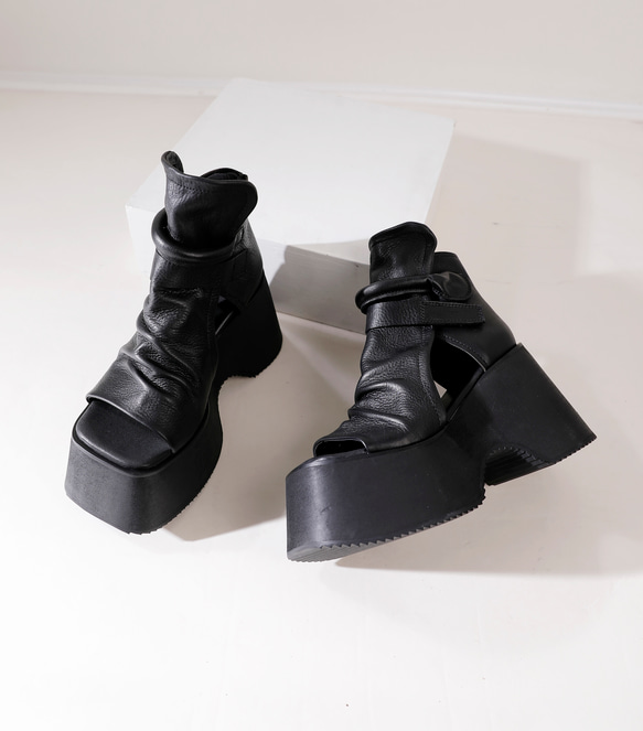 23 新款女士真皮鞋獨特鞋台涼鞋高跟鞋 22 厘米-25 厘米 #804⭐免運費⭐ 第17張的照片