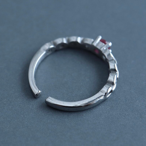 ★柊様★天然石ルビー　チェーンリング　指輪　サージカルステンレス【New】S 金属アレルギー対応 [EMBELLIR] ステンレスリング カボション