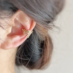 【JORIE】花の冠 Ear cuff 1枚目の画像