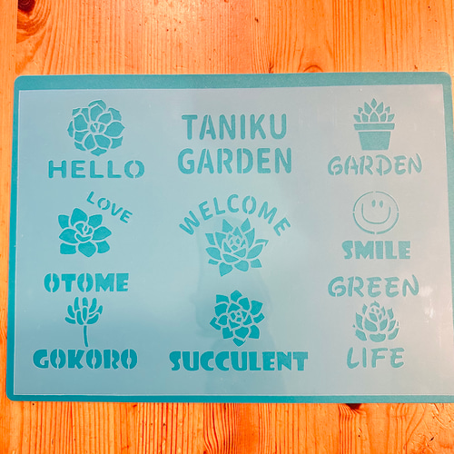 あかずきん様オーダー専用　悪ガキニャン子リメ缶、リメイク缶、リメ鉢 Amazon.co.jp: ニコちゃん ピンク×レッド リメ缶 リメイク缶