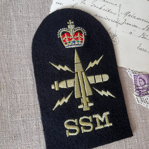 ユミ✨RALPH LAUREN 紺ブレ 刺繍 ワッペン エンブレム 王冠 ポロラルフローレン 金ボタン エンブレム ワッペン テーラード