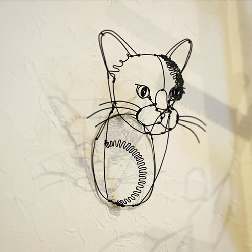 アネモネと猫 フラワーキャット 横顔 ワイヤークラフト アート