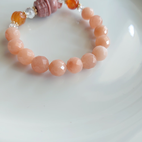 アラシャン瑪瑙うさぎ 薔薇 天然石ブレスレット 素敵な逸品 
