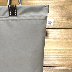 ナイロンオックス生地の消臭マナーポーチ　口大きめ　モカ 2枚目の画像