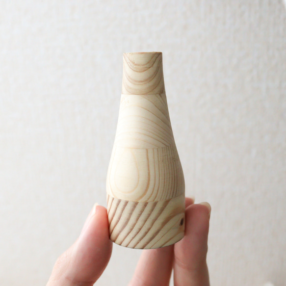 《ju3》木製の一輪挿し(花瓶) ミニ *  ちょこんと可愛い手の平サイズ・重り入り 5枚目の画像