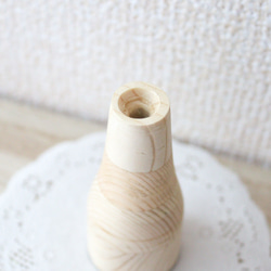 《ju5》木製の一輪挿し(花瓶) ミニ *  ちょこんと可愛い手の平サイズ・重り入り 6枚目の画像