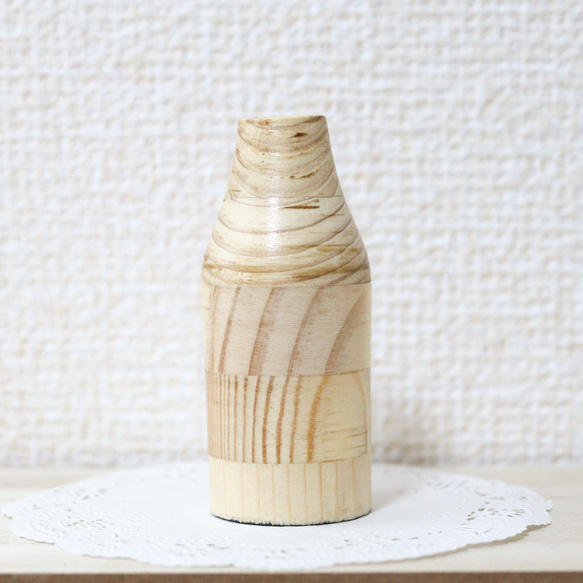 《ju6》木製の一輪挿し(花瓶) ミニ *  ちょこんと可愛い手の平サイズ・重り入り 3枚目の画像