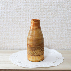 《bw2》木製の一輪挿し(花瓶) ミニ *  ちょこんと可愛い手の平サイズ・重り入り 3枚目の画像