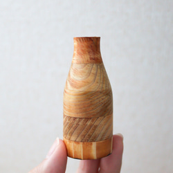 《bw2》木製の一輪挿し(花瓶) ミニ *  ちょこんと可愛い手の平サイズ・重り入り 5枚目の画像