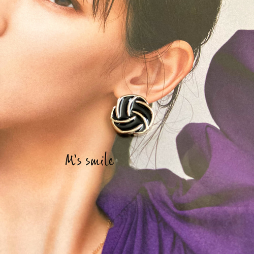 再販‼︎ピアス1点限定‼︎】大人シンプル☆かっこいいブラック  