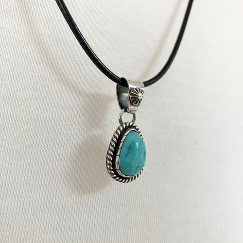 ローンマウンテン　ターコイズ　シルバー　ネックレス　# インディアンジュエリー ローンマウンテン ターコイズ トルコ石 シルバー ネックレス