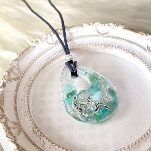 希望の石】アマゾナイトと水晶の妖精オルゴナイトネックレス  