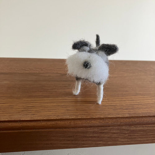 羊毛フェルト ミニチュアシュナウザー ハンドメイド犬置物 羊毛