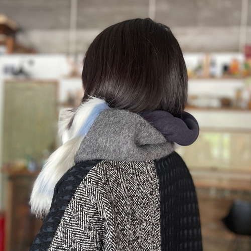 絵画なパッチワーク♥手編み+♥エクリュ♥ふわふわエコファー♥ボリュームスヌード 絵画なパッチワーク♥手編み+♥エクリュ♥ふわふわエコファー