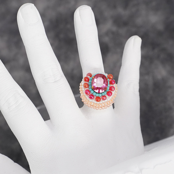 閒聊戒指，也可用於繫圍巾 176 均碼串珠刺繡戒指 粉紅色 Bijou 超大戒指 第4張的照片