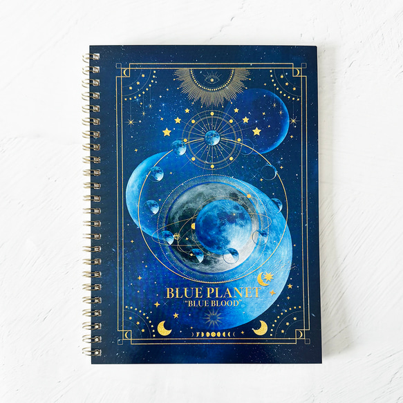 魔法の本のようなノート 青の惑星 "BLUE PLANET" リング綴じノート 3枚目の画像