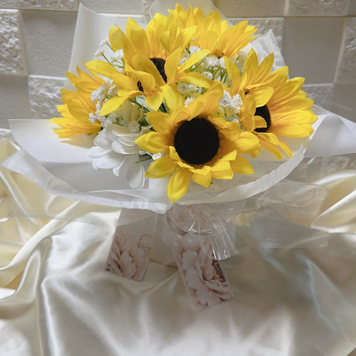 panda.hr様ご検討用＊ひまわりのブーケ＊お仕上げ飾りイメージ panda.hr様ご検討用＊ひまわりのブーケ＊お仕上げ飾りイメージ かわいい