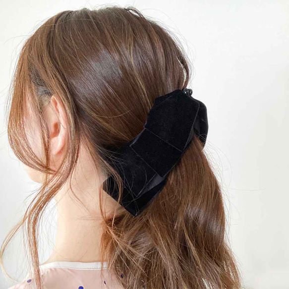 バナナクリップpetit ベロアリボン black＊下から挟んでとめるだけ