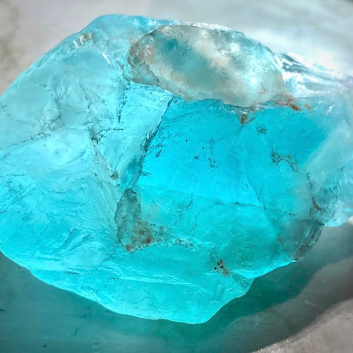 アフガニスタン産✨　ブルー　フローライト　蛍石　ラフストーン　原石