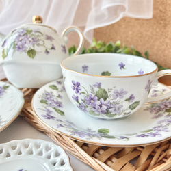 【1月バースデーフラワー】スミレのティーフォーワン 3枚目の画像